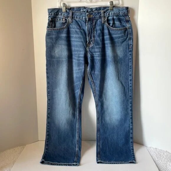 Old Navy Mens 38 x 30 Jeans Straight Leg - Picture 1 of 8
